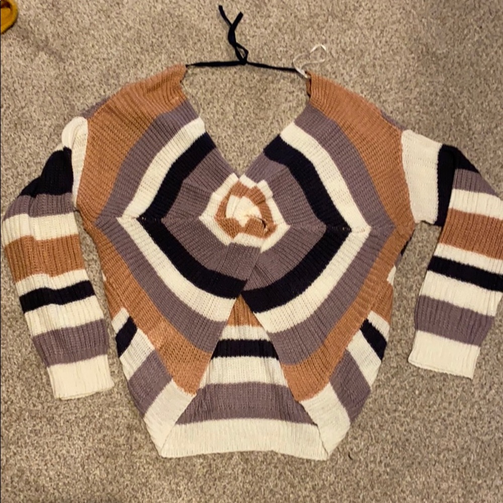 Twist Back Sweater - image 2